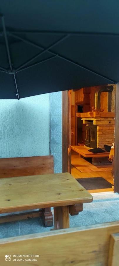 Apartman Sipak Fuzine Luaran gambar