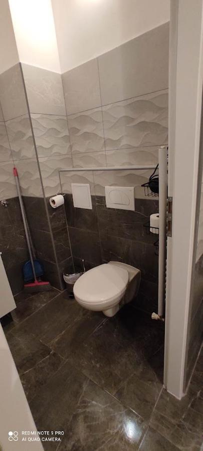 Apartman Sipak Fuzine Luaran gambar