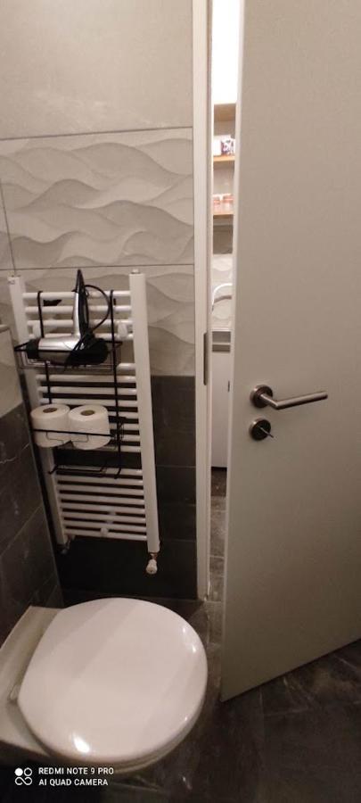 Apartman Sipak Fuzine Luaran gambar
